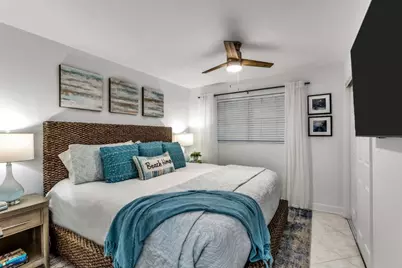 2004 NE 17th Way, Fort Lauderdale, FL 33305 - Photo 8