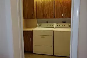 6061 Balboa Cir, Boca Raton, FL 33433 - Photo 2