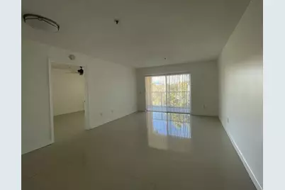 470 S Park Road #302, Hollywood, FL 33021 - Photo 14