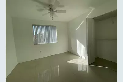 470 S Park Road #302, Hollywood, FL 33021 - Photo 4