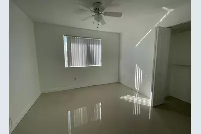 470 S Park Road #302, Hollywood, FL 33021 - Photo 14