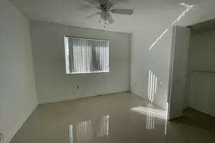 470 S Park Rd, Hollywood, FL 33021 - Photo 14