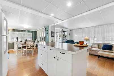 8557 SW 15th Court, Davie, FL 33324 - Photo 8