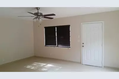 615 NE 8th Avenue #5, Fort Lauderdale, FL 33304 - Photo 2