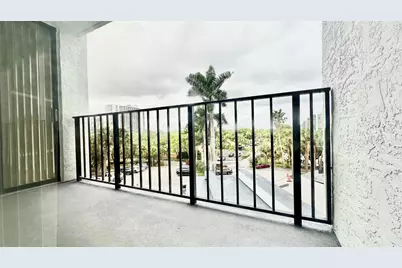 200 Leslie Drive #523, Hallandale Beach, FL 33009 - Photo 2