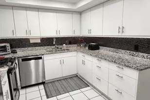 16100 Golf Club Rd, Weston, FL 33326 - Photo 10