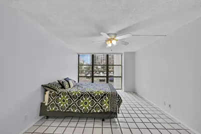 800 Parkview Drive #218, Hallandale Beach, FL 33009 - Photo 26