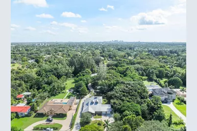 400 Farmington Drive, Plantation, FL 33317 - Photo 22