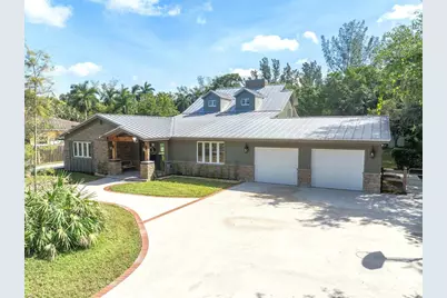 400 Farmington Drive, Plantation, FL 33317 - Photo 2
