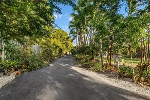 13920 N Miami Ave, Miami, FL 33168 - Photo 38