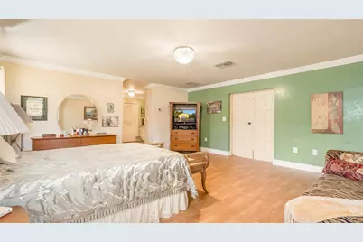 13920 N Miami Avenue, Miami, FL 33168 - Photo 10