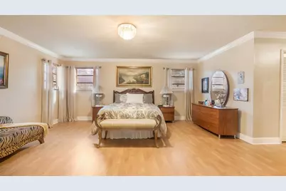 13920 N Miami Avenue, Miami, FL 33168 - Photo 10