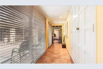 13920 N Miami Avenue, Miami, FL 33168 - Photo 16