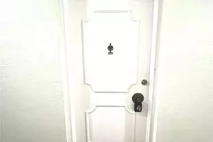 2211 NE 67th St, Fort Lauderdale, FL 33308 - Photo 16