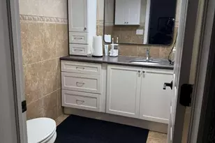 4740 NW 97th Pl, Doral, FL 33178 - Photo 14