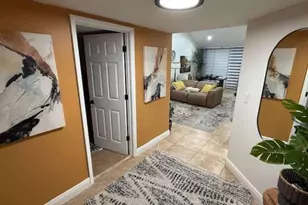 4740 NW 97th Pl, Doral, FL 33178 - Photo 4