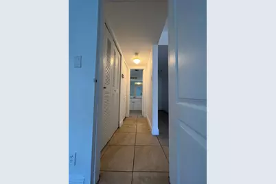 5221 Geneva Way #208, Doral, FL 33166 - Photo 10