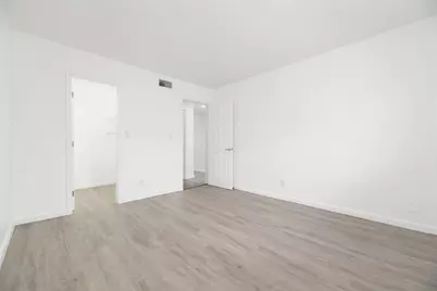 1401 NE 17th Court #207, Fort Lauderdale, FL 33305 - Photo 12