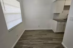 1401 NE 17th Ct, Fort Lauderdale, FL 33305 - Photo 2