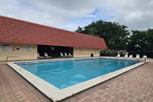 21511 NW 3rd St, Hollywood, FL 33029 - Photo 22