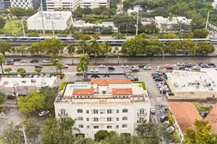 1121 Madruga Ave, Miami, FL 33146 - Photo 4