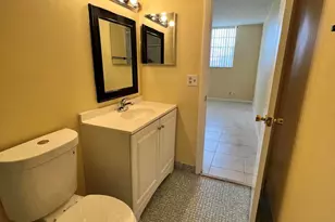 3001 NW 48th Ave, Lauderdale Lakes, FL 33313 - Photo 16