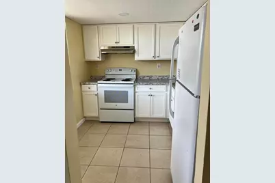 3001 NW 48th Avenue #439, Lauderdale Lakes, FL 33313 - Photo 2