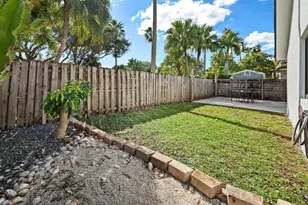 12440 SW 7th Pl, Davie, FL 33325 - Photo 26