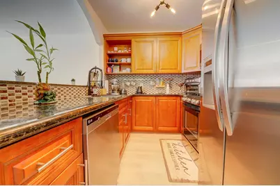 18111 NW 68th Avenue #I210, Hialeah, FL 33015 - Photo 4