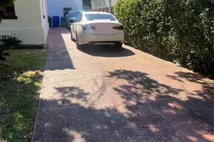 2152 SW 10th St, Miami, FL 33135 - Photo 8