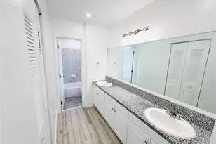 2710 Riverside Dr, Coral Springs, FL 33065 - Photo 22