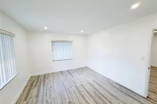 2710 Riverside Dr, Coral Springs, FL 33065 - Photo 18