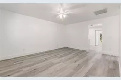 713 SE Stypmann Boulevard #713, Stuart, FL 34994 - Photo 6