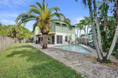 3808 NW 73rd Way, Coral Springs, FL 33065 - Photo 2