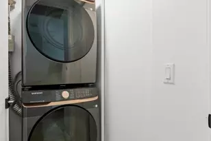 1040 Biscayne Blvd, Miami, FL 33132 - Photo 20