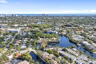 700 Kensington Pl, Wilton Manors, FL 33305 - Photo 10