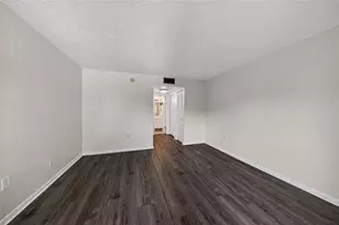 711 N Pine Island Rd, Plantation, FL 33324 - Photo 22