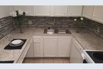 733 SE 1st Way #104, Deerfield Beach, FL 33441 - Photo 1