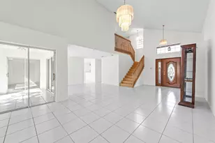 10320 NW 10th Ct, Plantation, FL 33322 - Photo 2