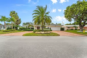 4221 NE 26th Ave, Pompano Beach, FL 33064 - Photo 2