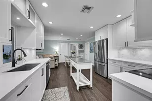 4221 NE 26th Ave, Pompano Beach, FL 33064 - Photo 16