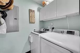 4221 NE 26th Ave, Pompano Beach, FL 33064 - Photo 30