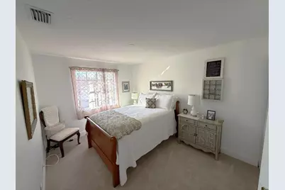 32 Monterey Pointe Drive #32, Palm Beach Gardens, FL 33418 - Photo 12