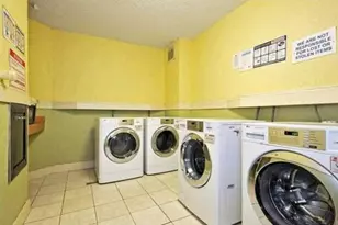 3801 S Ocean Dr, Hollywood, FL 33019 - Photo 10