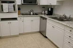 3801 S Ocean Dr, Hollywood, FL 33019 - Photo 4