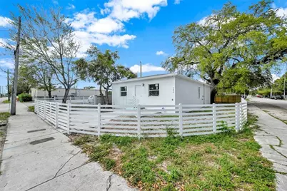 7990 NW 8th Avenue, Miami, FL 33150 - Photo 32