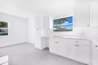 7990 NW 8th Avenue, Miami, FL 33150 - Photo 30