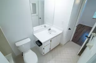 1001 SE 6th Ave, Deerfield Beach, FL 33441 - Photo 12