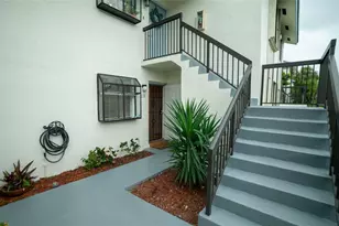 1001 SE 6th Ave, Deerfield Beach, FL 33441 - Photo 2