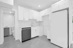 11406 NW 17th Ave, Miami, FL 33167 - Photo 12